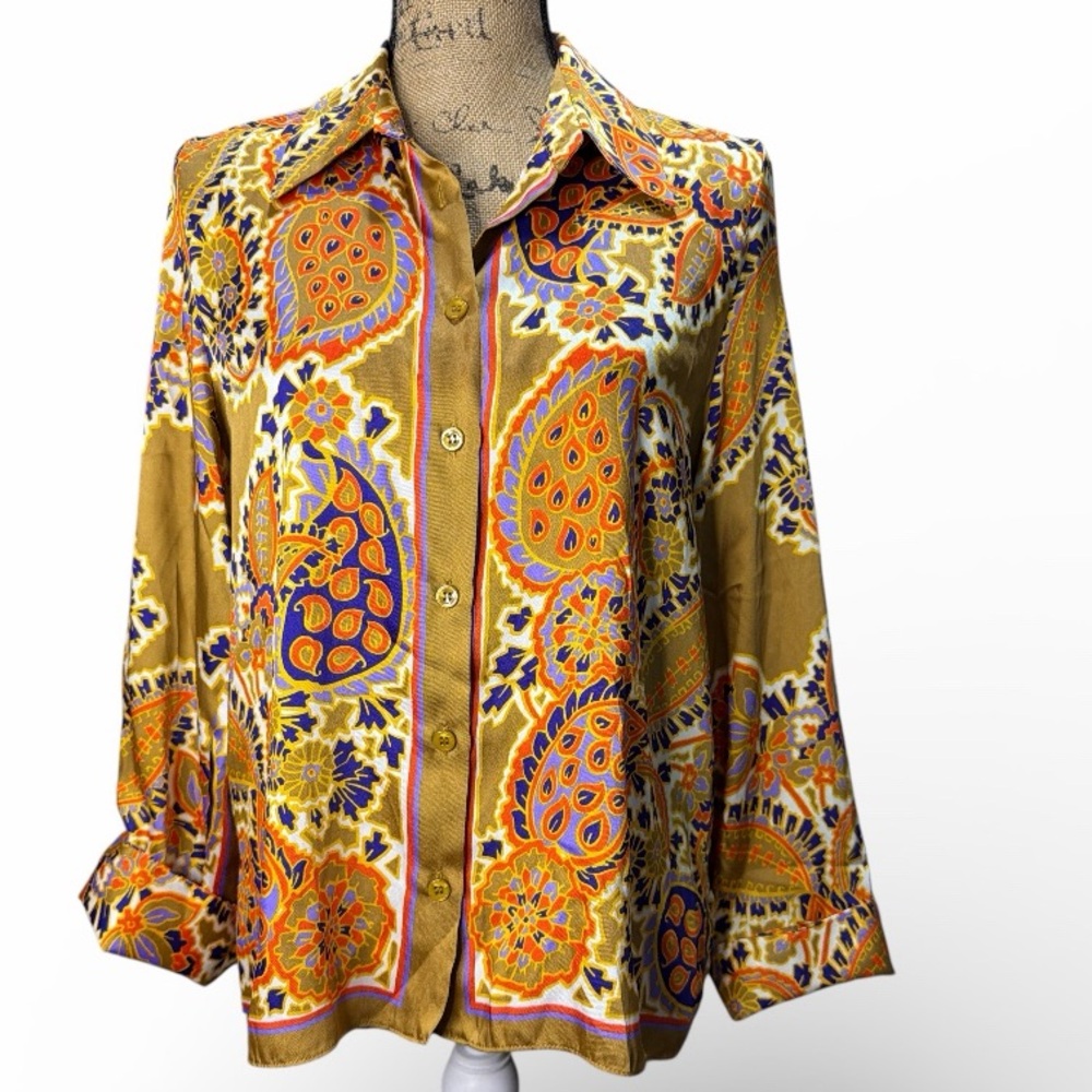 Zara Multicolor Paisley Patterned Buttoned down Shirt. NWT. Size medium